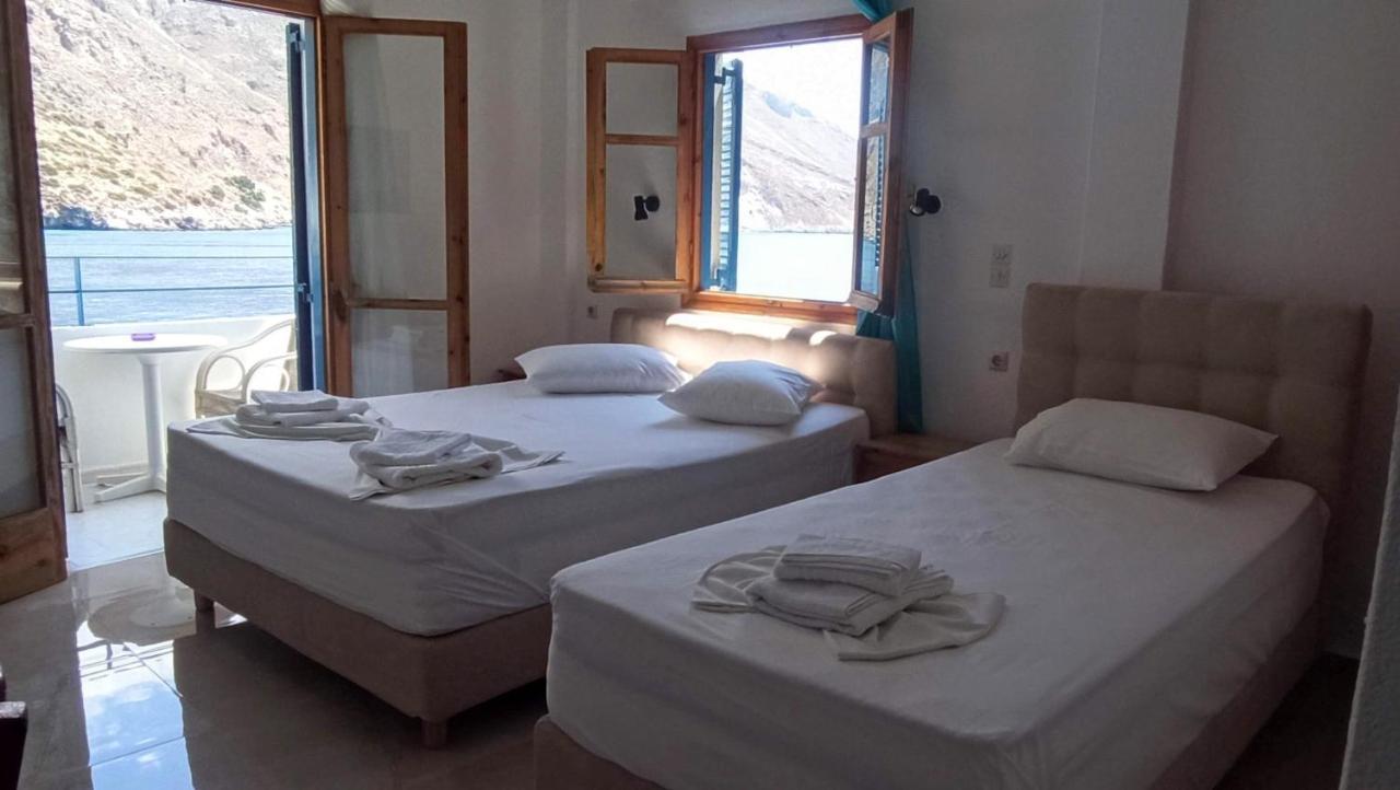Bed and Breakfast Sifis à Loutró Extérieur photo